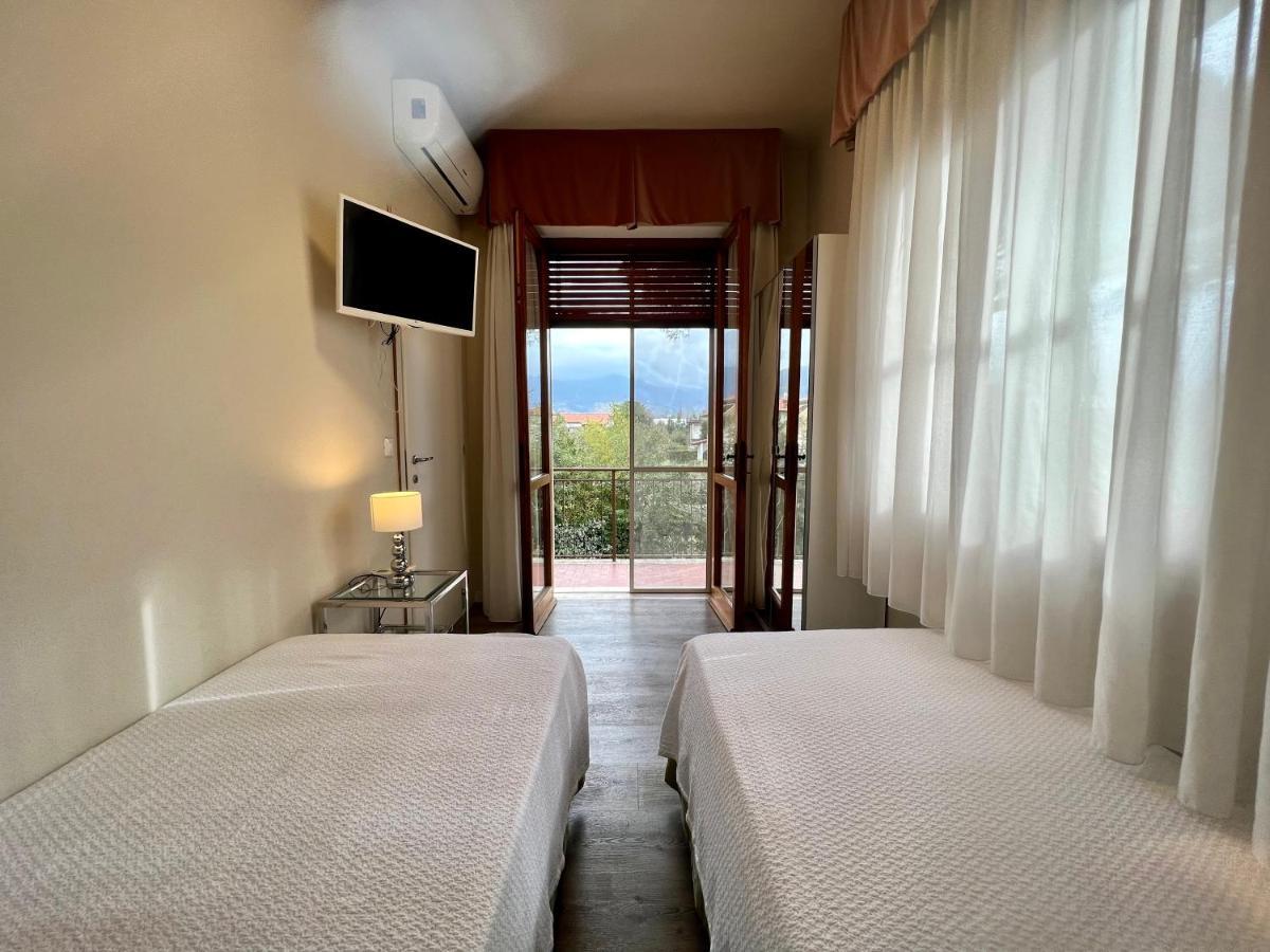 Villa Allende In Forte Dei Marmi Kültér fotó