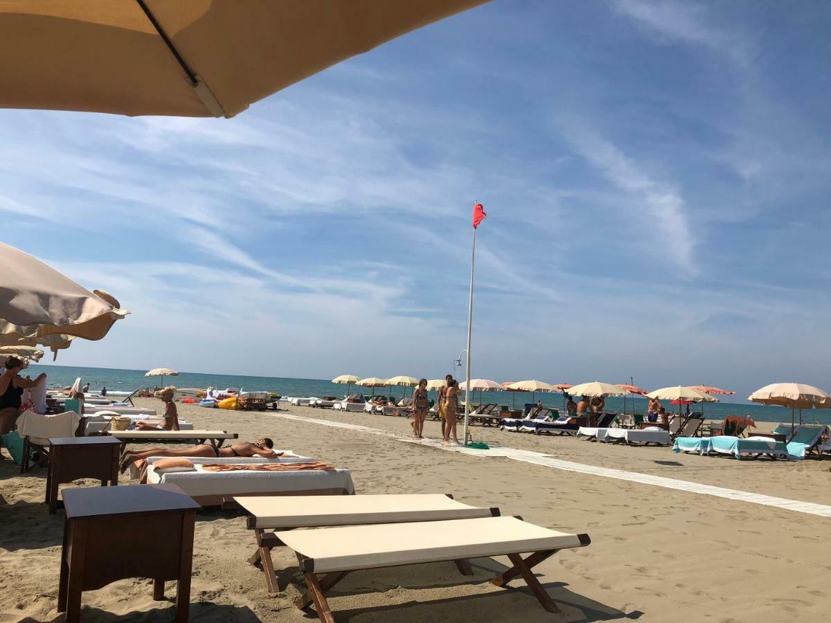 Villa Allende In Forte Dei Marmi Kültér fotó